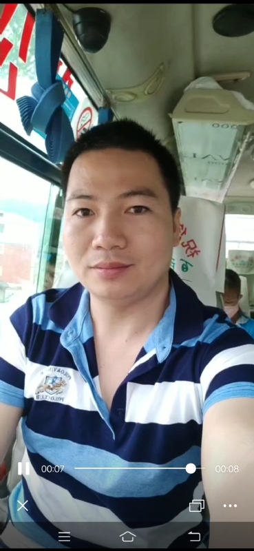 恋人未满的第一张照片--百色认干亲服务网