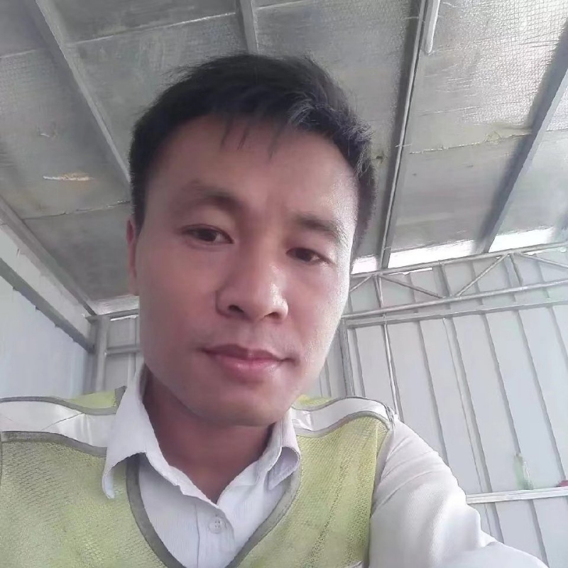 小马哥的第一张照片--百色认干亲服务网