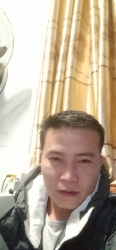 一个人的烟火的第一张照片--百色认干亲服务网