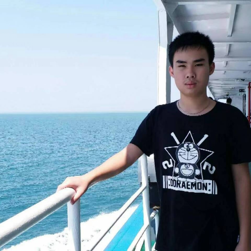 小绅士的第二张照片--百色认干亲服务网